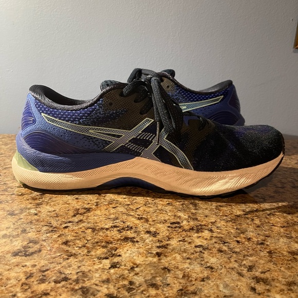 Women’s Gel-Nimbus 23 ASICS shoes - Picture 6 of 10